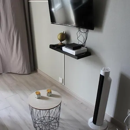 Studio Face A La Gare De Tours Apartman *