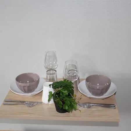 Studio Face A La Gare De Tours Apartman *